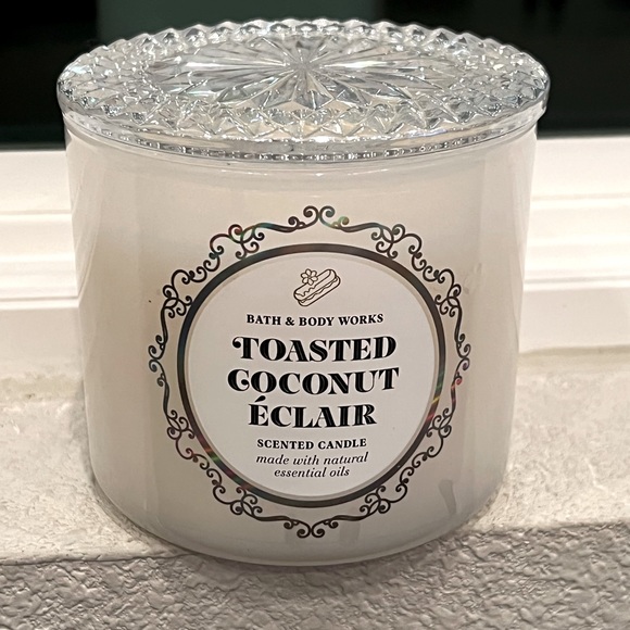 Bath & Body Works | Other | Bath Body Works Toasted Coconut Eclair ...
